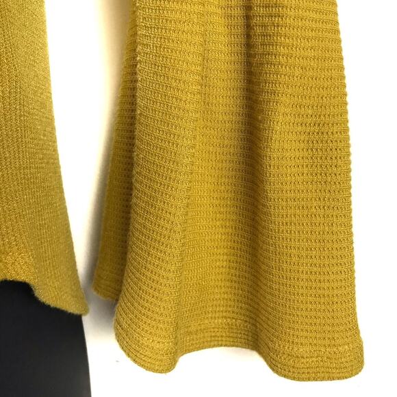 NEWBURY KUSTOM Mustard Bell Sleeved F Top Sz Small - Picture 4 of 6